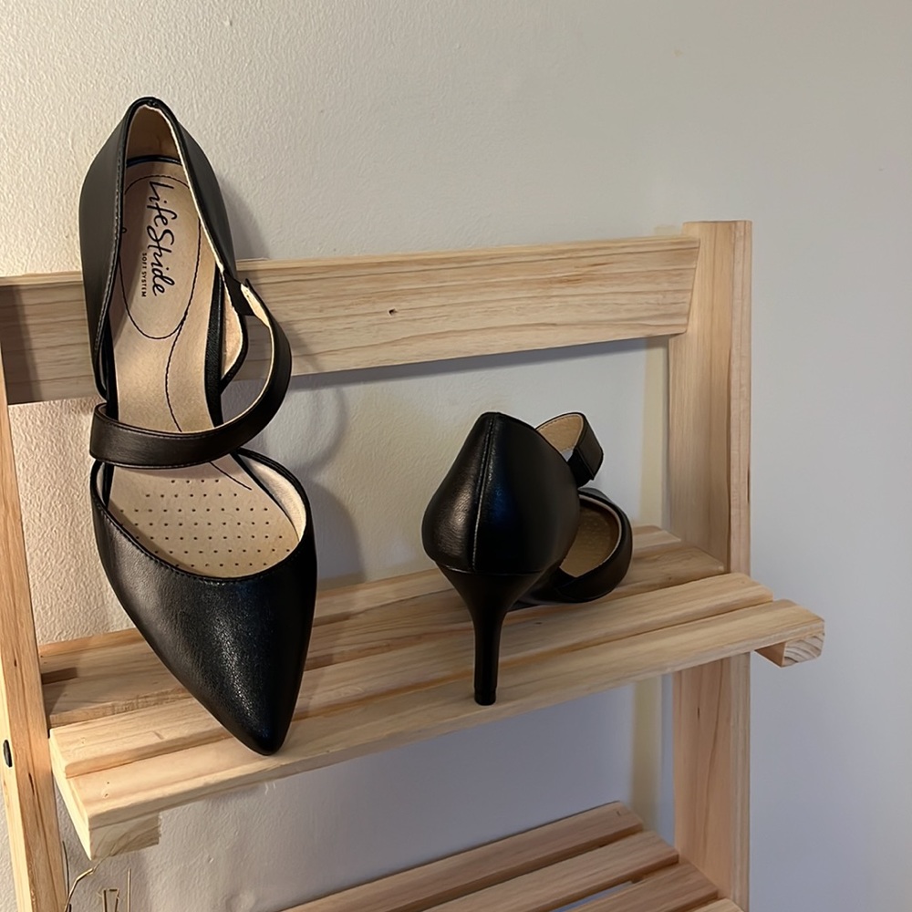 Life Stride Women Suki Pump - Picture 3 of 3
